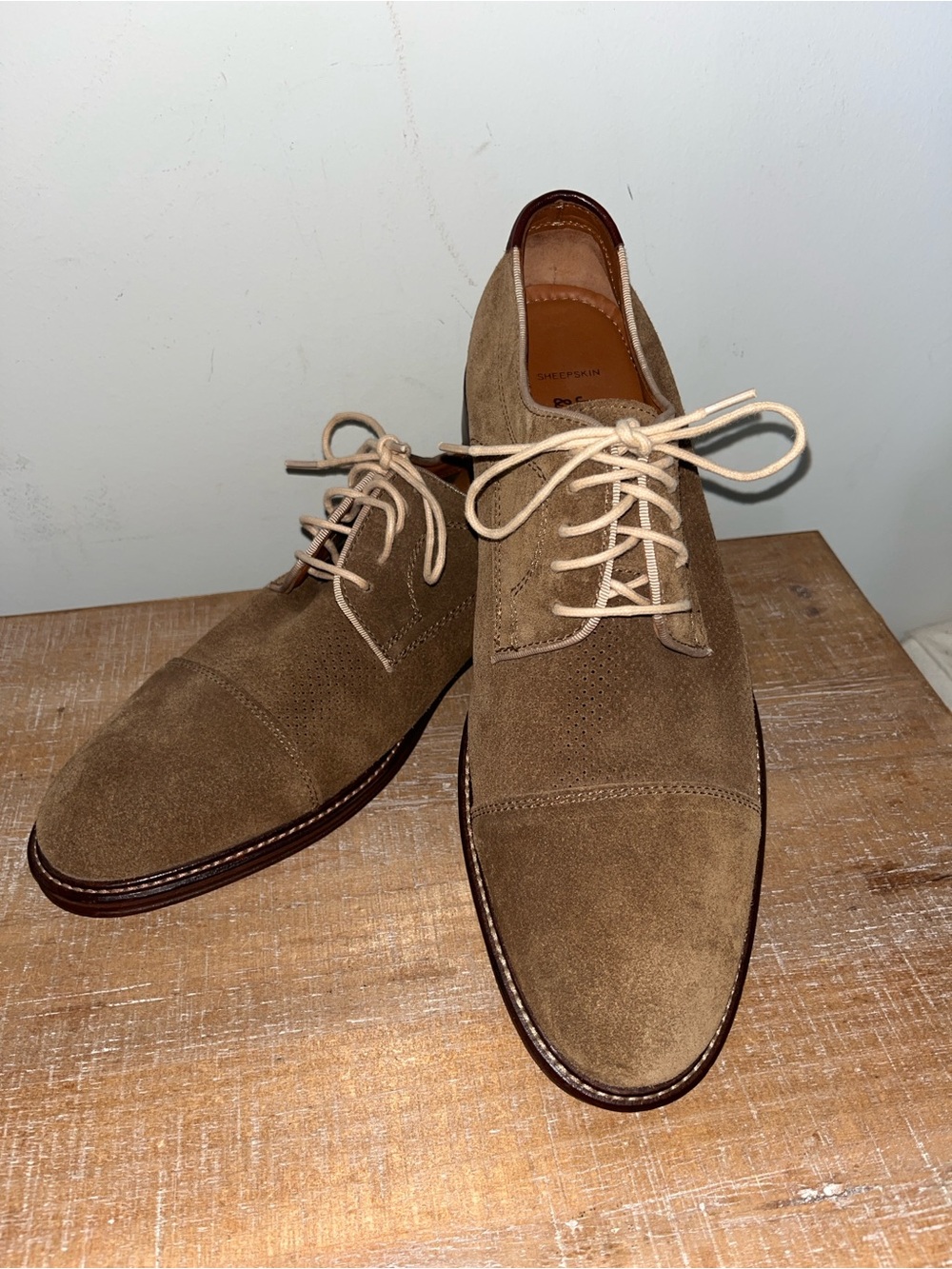 Johnston Murphy Mens 9M Suede Cap Toe Dress Shoes Tan Brown Sheepskin 20-2348